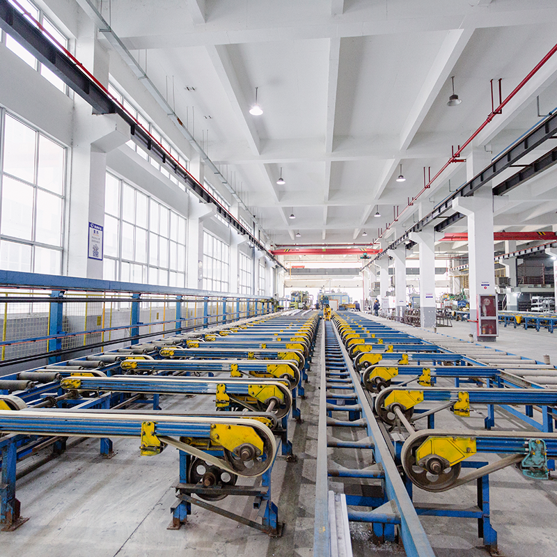 Extrusiewerkplaats - 1450T persmachine koud bed